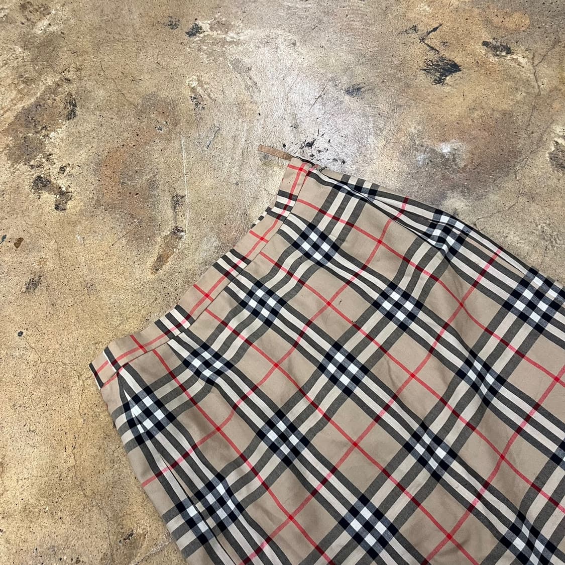 [정품] 버버리 체크 패턴 스커트 상품이미지1