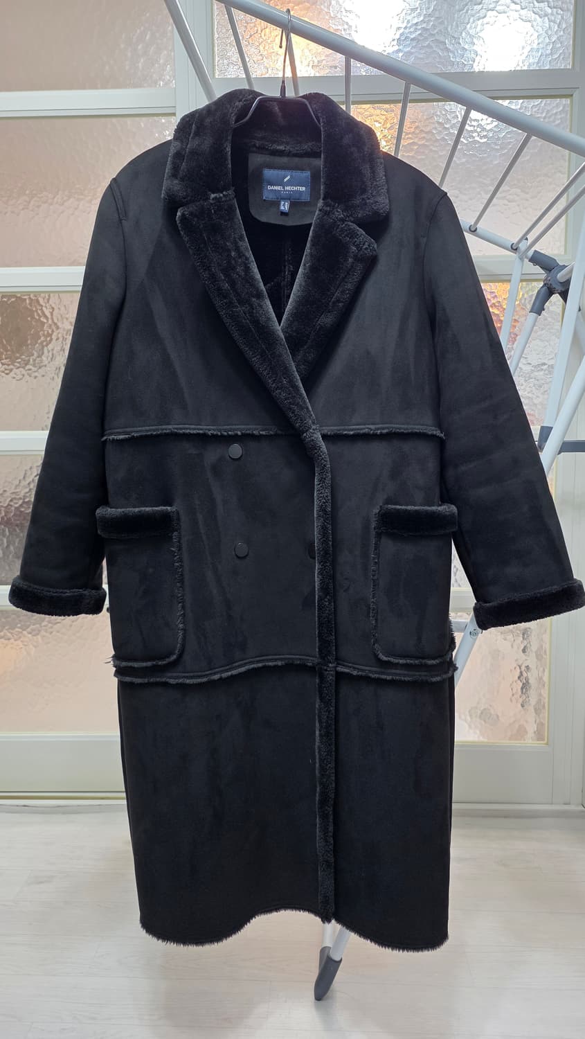 다니엘 에스떼 무스탕 롱코트 블랙 상품이미지1