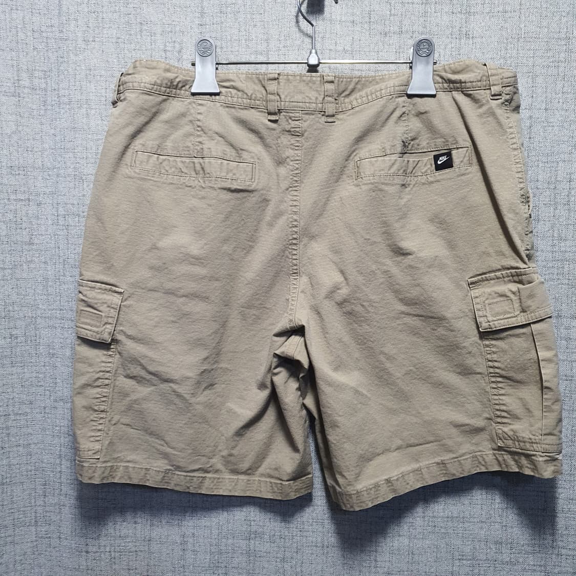 나이키 스우시 카고 반바지 베이지 상품이미지2