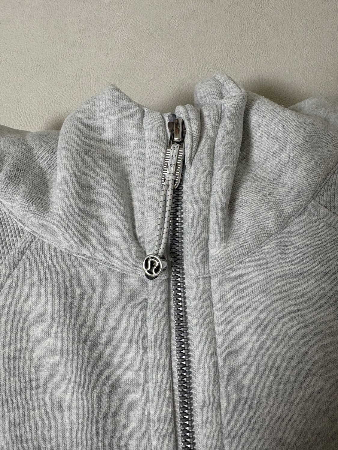 룰루레몬 스쿠바 오버사이즈드 후드집업 라이트 그레이 ML 상품이미지3