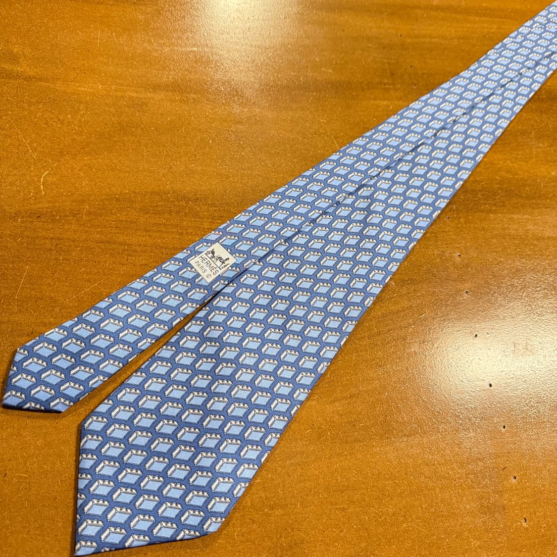 에르메스 HERMES 블루 수트케이스 패턴 실크 넥타이 상품이미지3