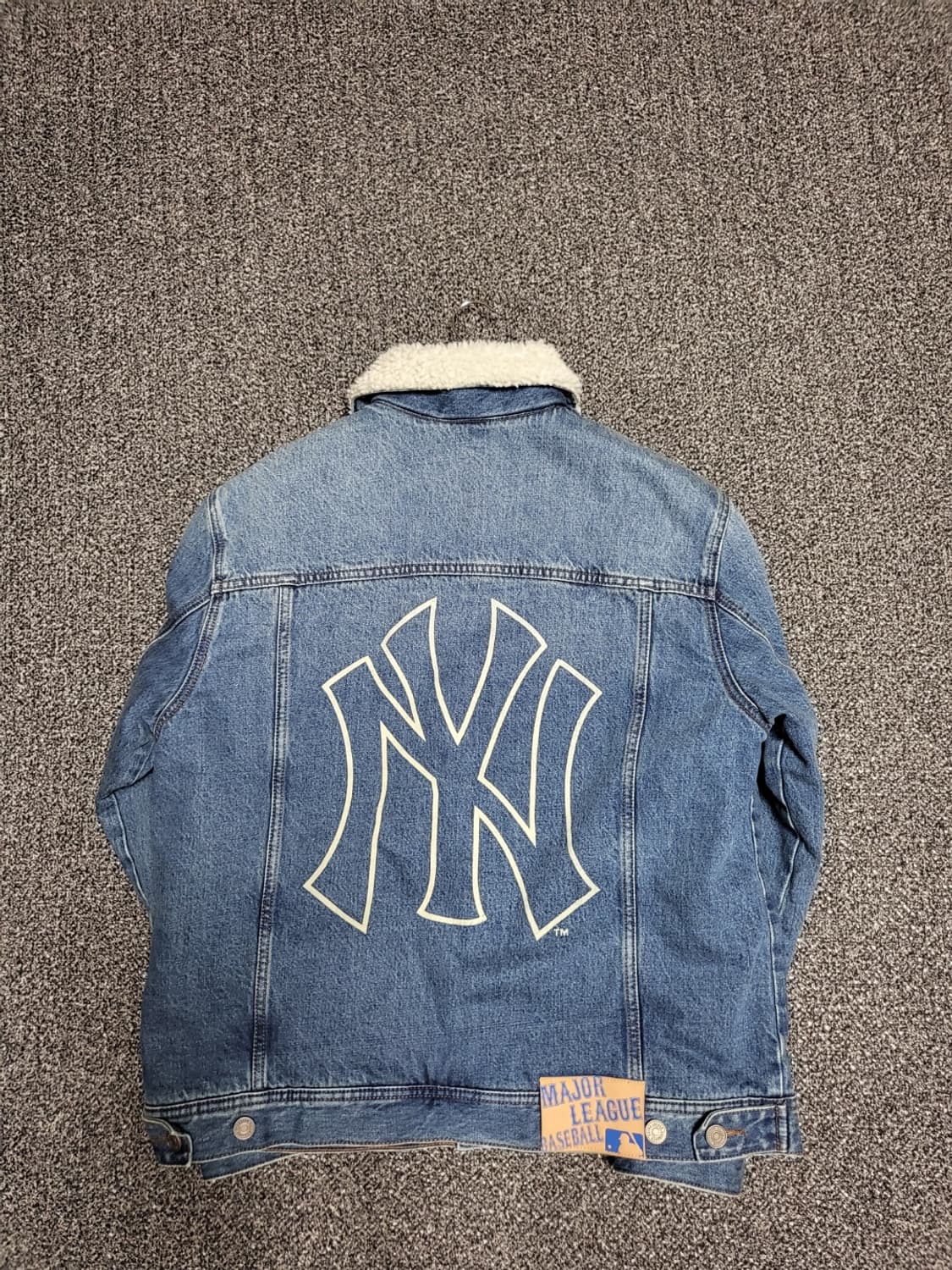 MLB 뉴욕양키즈 보아털 쉐르파 데님청자켓 상품이미지2