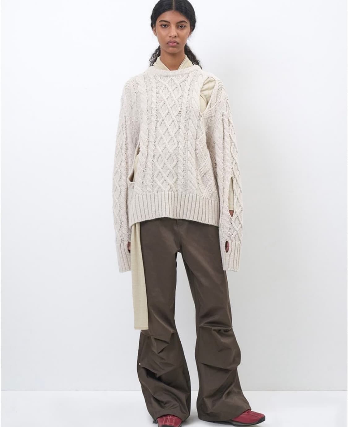 파르티멘토 우먼 컷아웃 니트 아이보리 상품이미지1