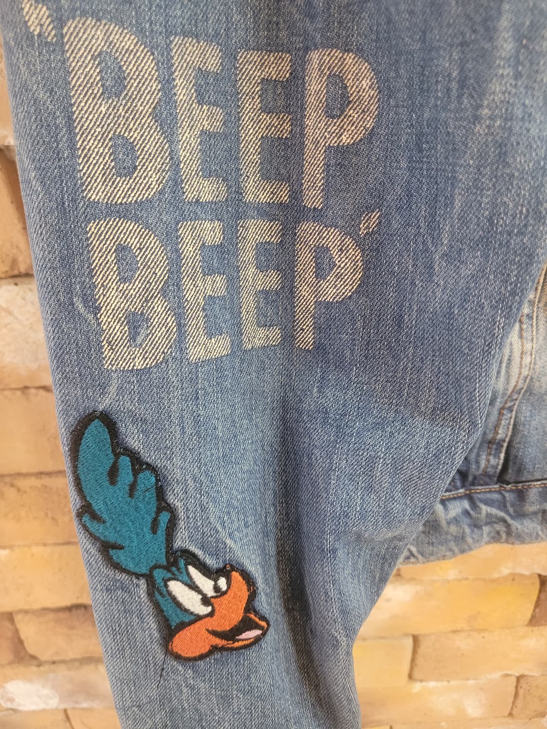 ZARA WOMAN 루니툰 패치 데님 자켓 S 상품이미지4