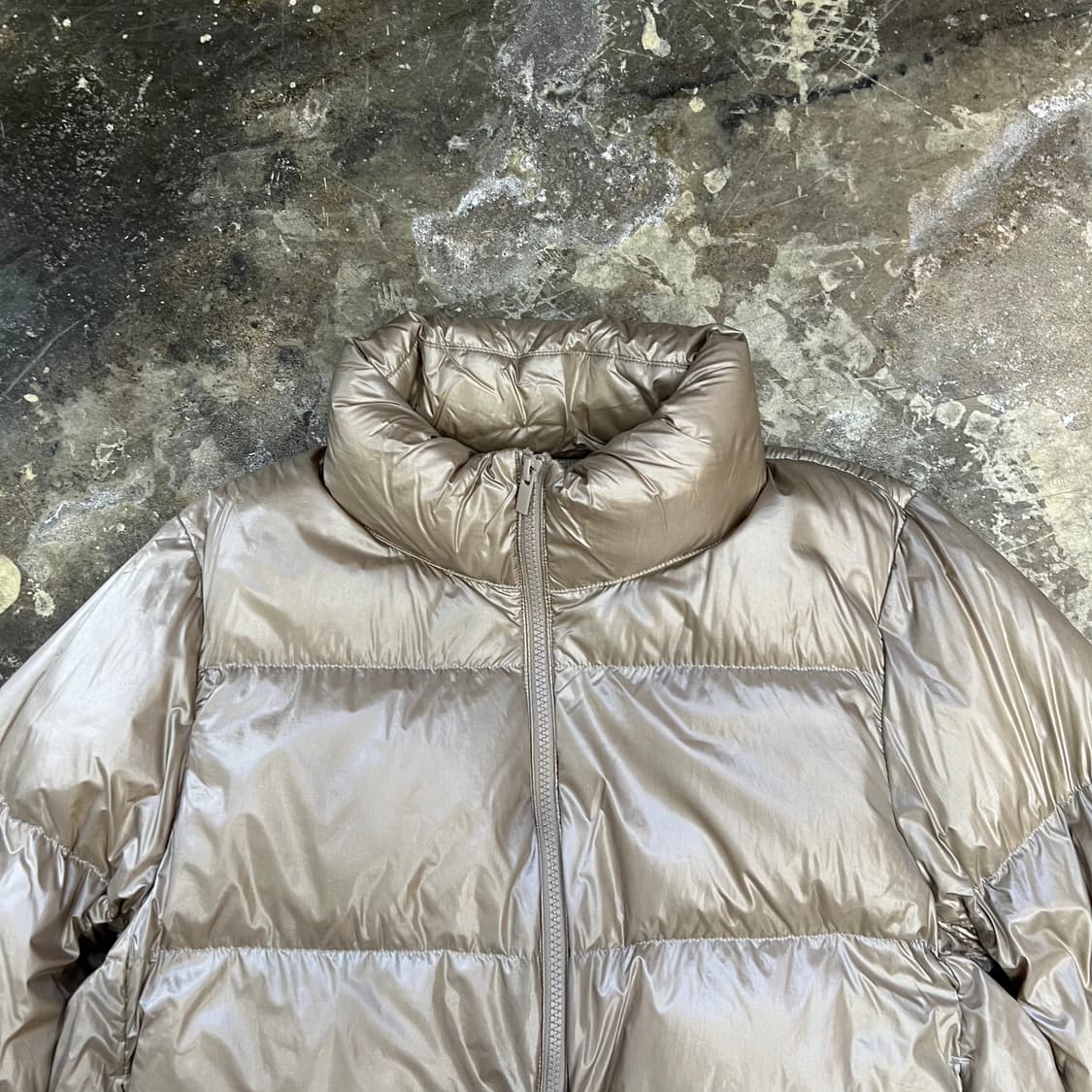 L) 유니클로 울트라라이트다운 크롭 패딩점퍼 숏패딩 상품이미지2