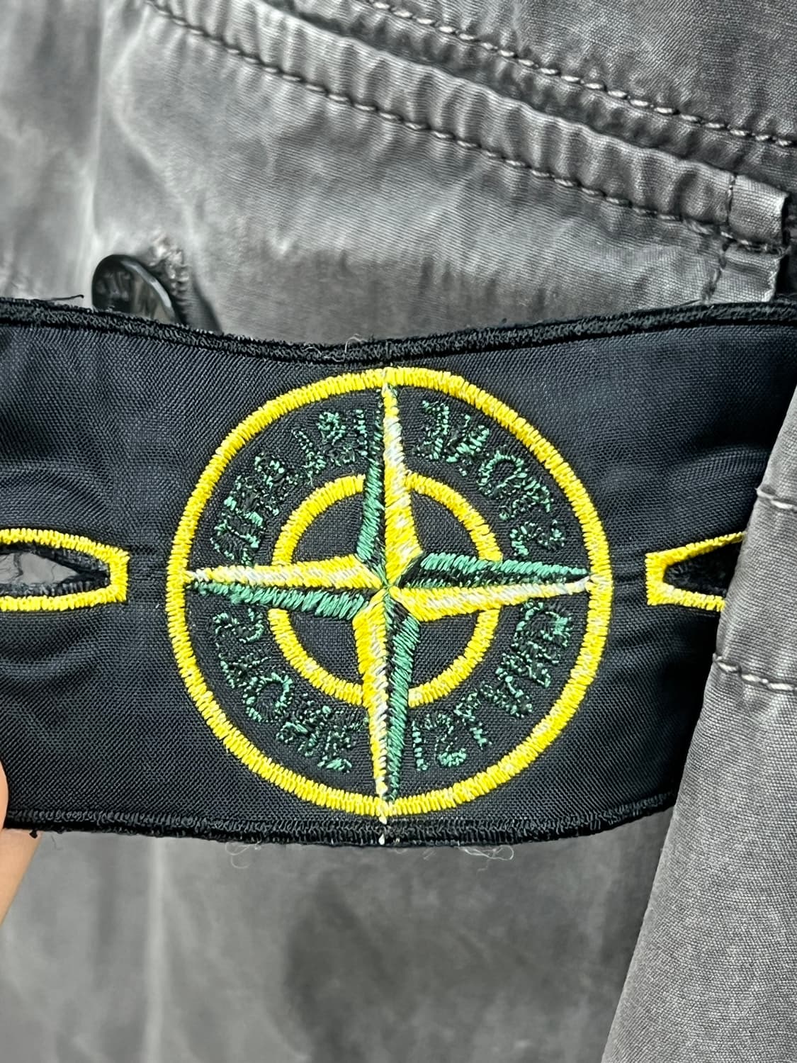 스톤아일랜드 와펜 올드이펙트 다크브라운 오버셔츠 상품이미지6