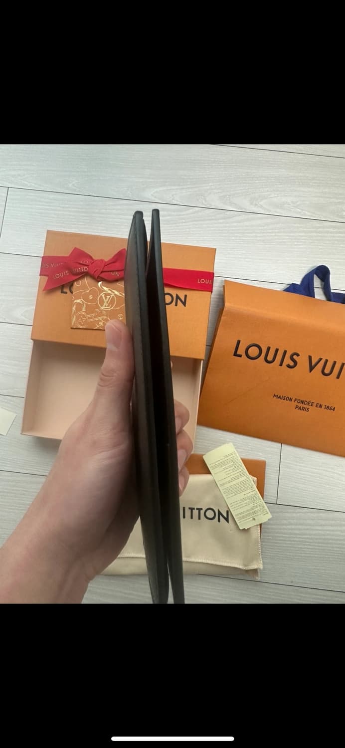 루이비통 타이가 장지갑 상품이미지6