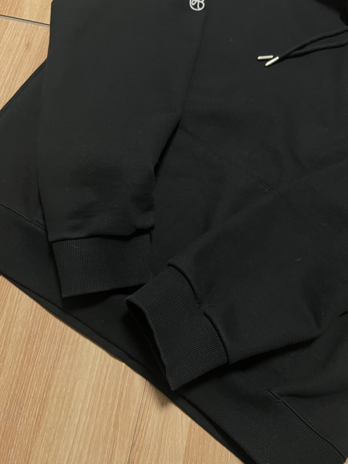 앤더슨벨 로고 후드티 블랙 xl 상품이미지4