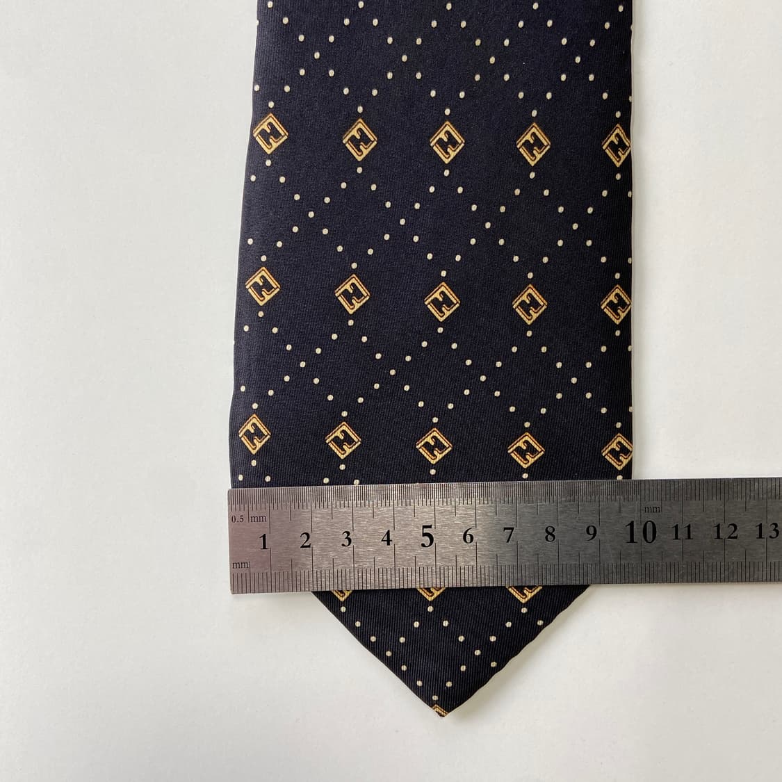 펜디 (FENDI) 모노그램 명품 정품 넥타이 상품이미지8