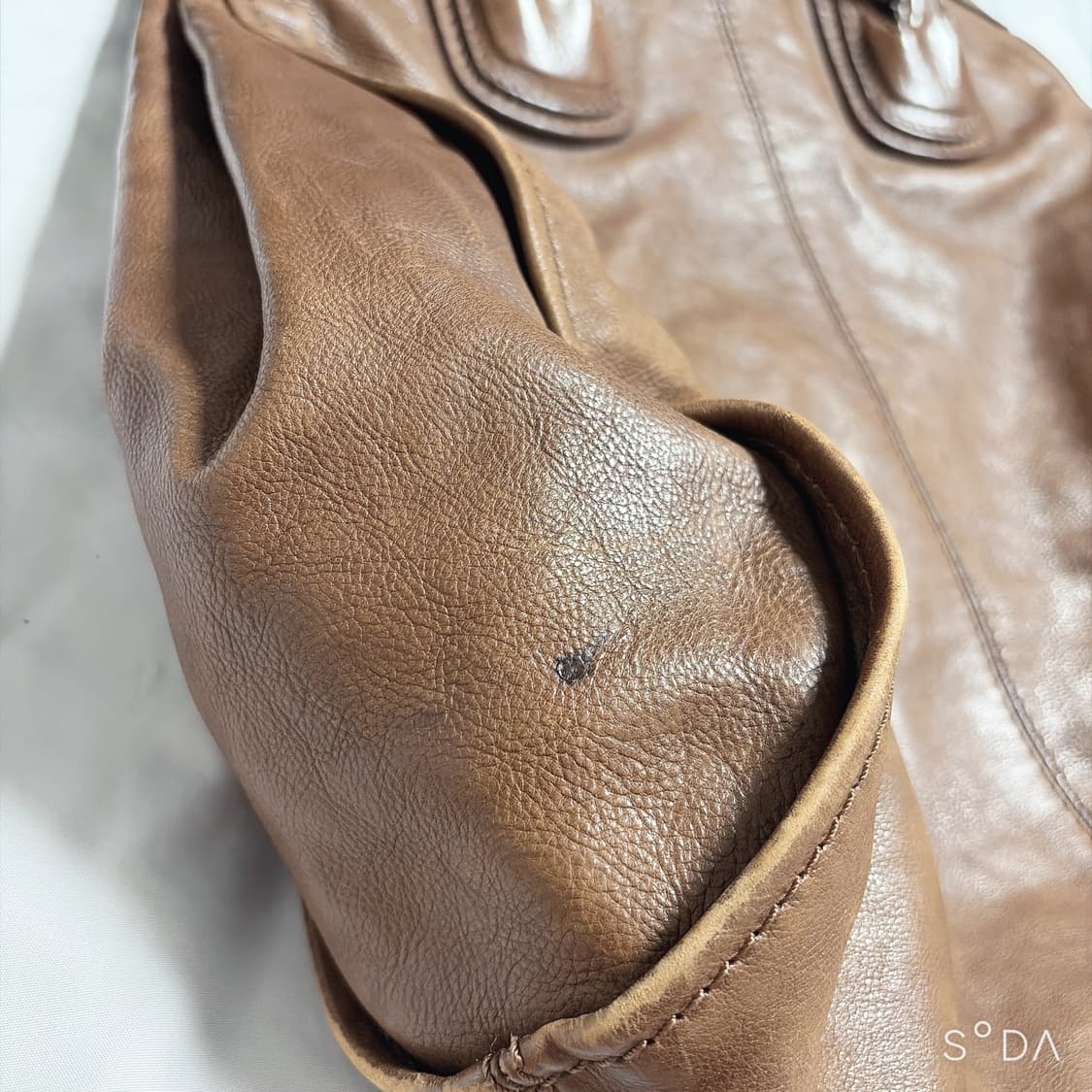 지방시 브라운 가죽 토트겸 숄더백 상품이미지10