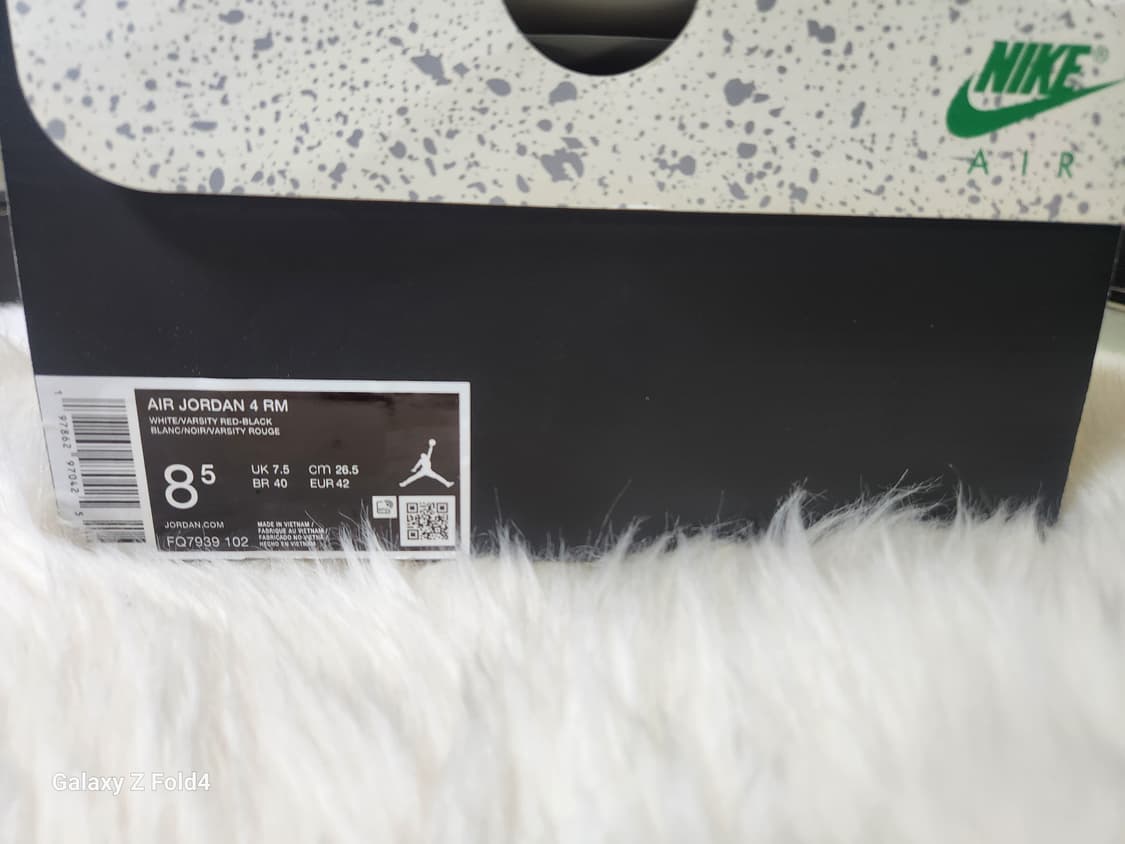 나이키 에어조던4RM 화이트 265 새제품 판매합니다 상품이미지7
