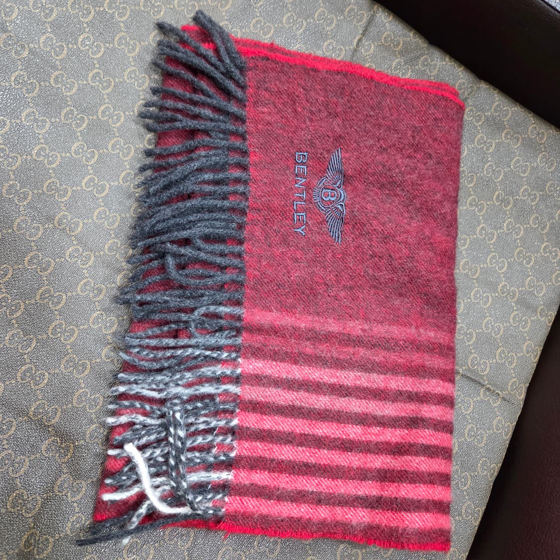 벤틀리 캐시미어 머플러 상품이미지3