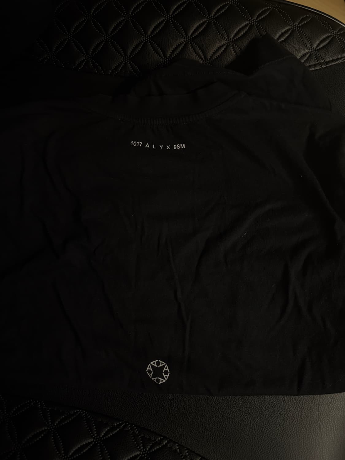 유일매물) 알릭스 반팔 상품이미지3