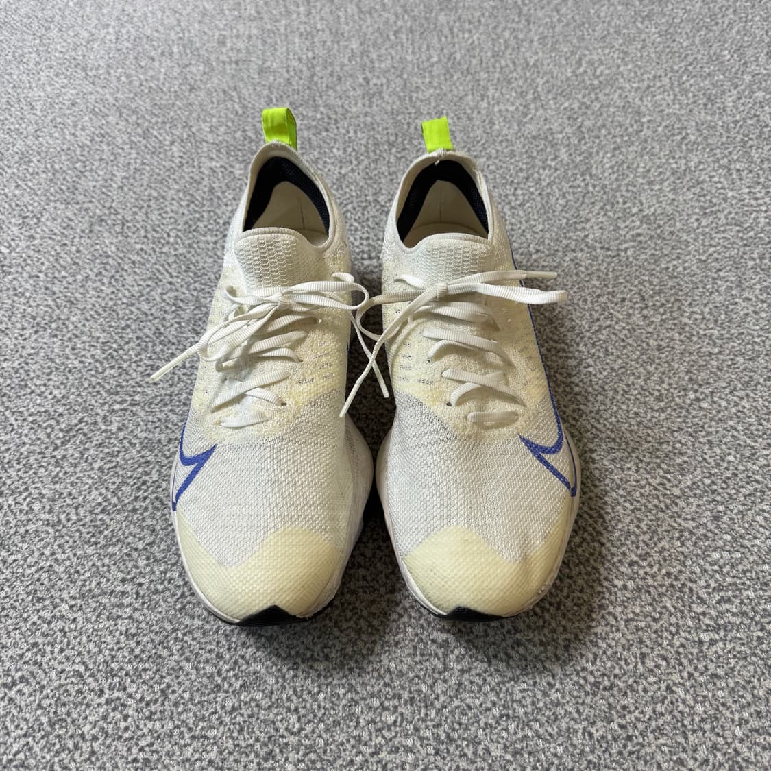 [정가 38만원] 나이키 에어줌 템포 넥스트 퍼센트 러닝화 255 상품이미지4