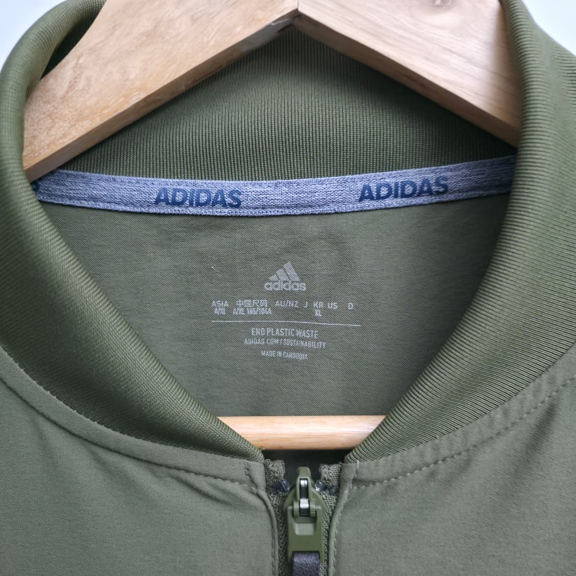 [XL] 아디다스 봄버 자켓 카키 상품이미지4