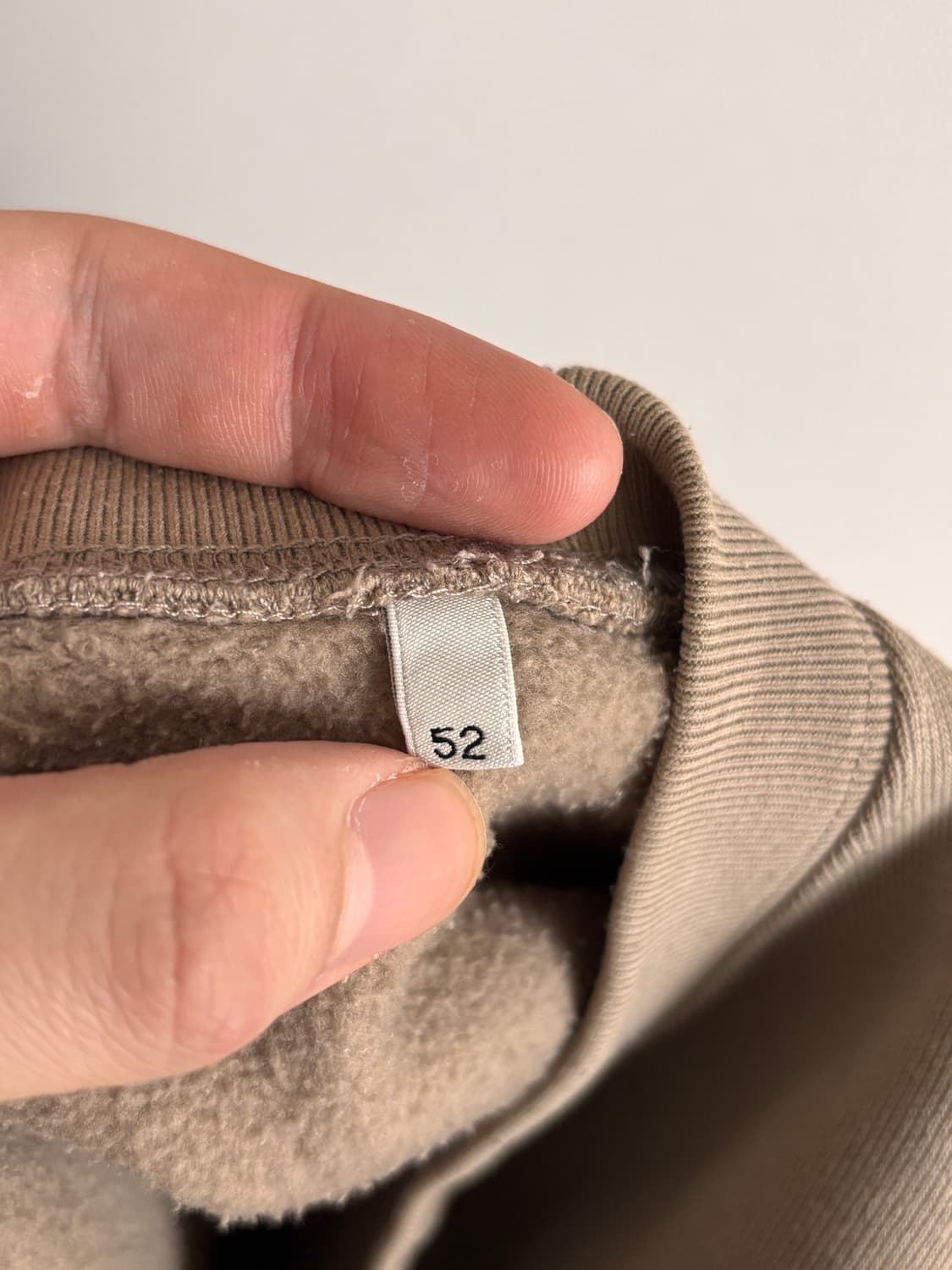 OUR LEGACY CROSS SWEAT Taupe Beige / 52 상품이미지9