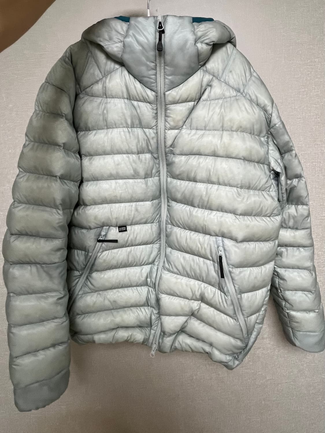 시에라디자인 뮤어 MUIR 구스다운 경량패딩 라이트그레이 상품이미지2