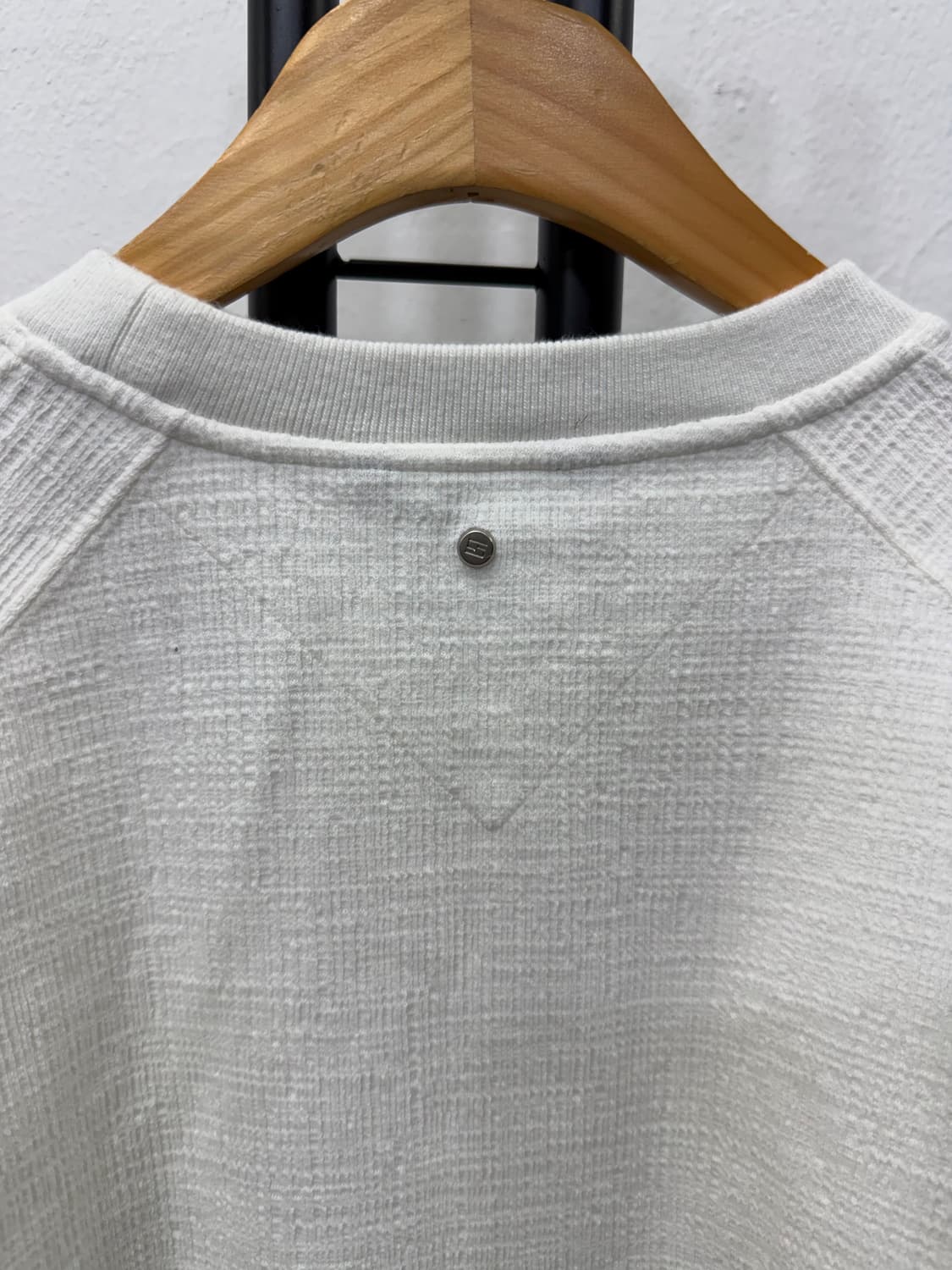 정품) 시스템옴므 한섬 24시즌 오버핏 포켓 맨투맨 95 상품이미지5