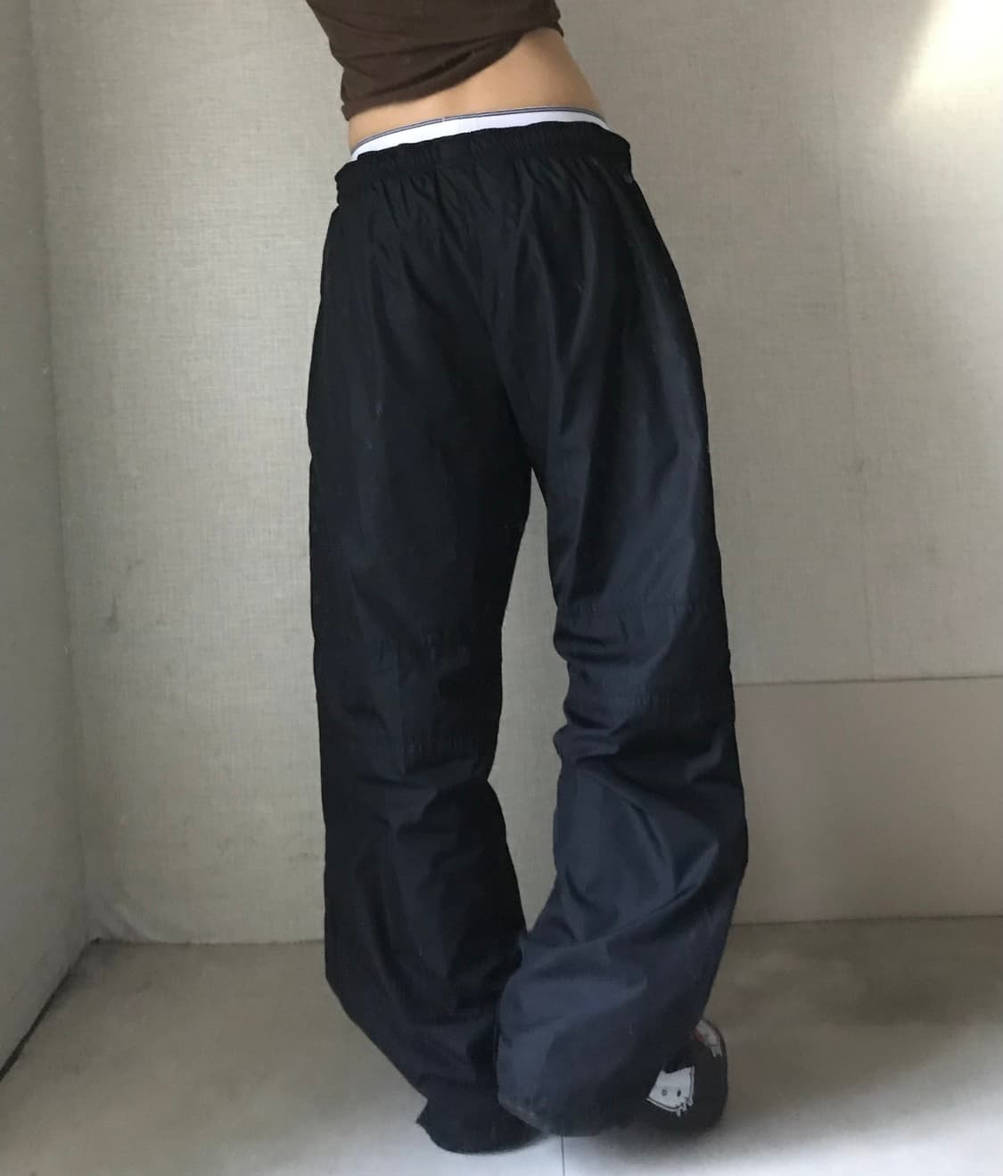 나이키 와이드핏 블랙 트레이닝팬츠 상품이미지3