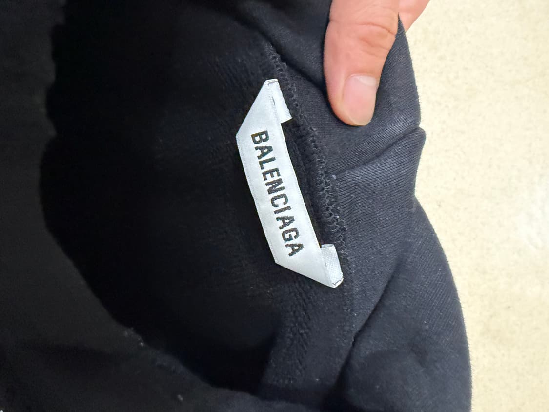 발렌시아가 마라톤 후드 블랙 상품이미지2