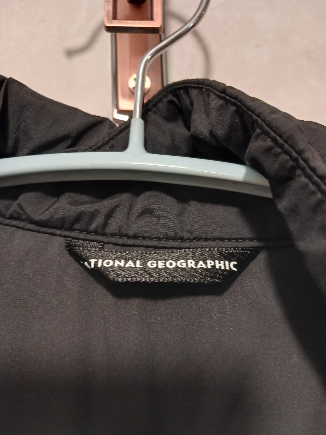 내셔널지오그래픽 정품 여성 바람막이 S (90) 사이즈 상품이미지2
