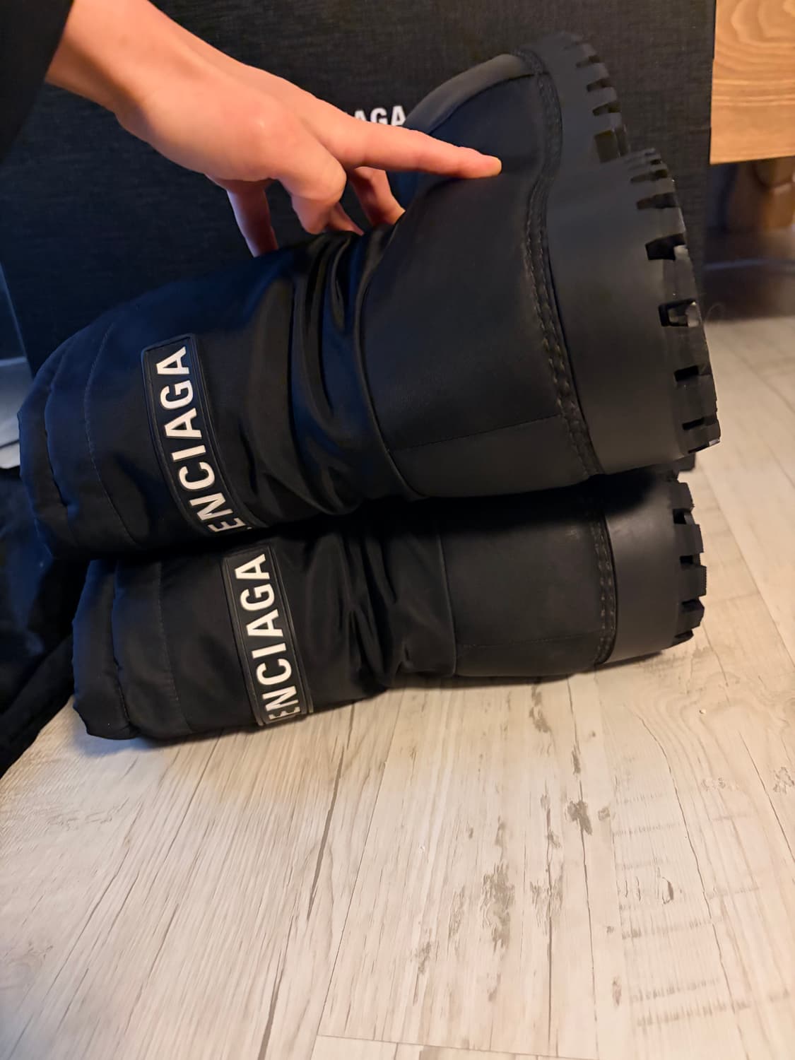 255) 발렌시아가 알래스카 스키부츠 35-36 상품이미지4