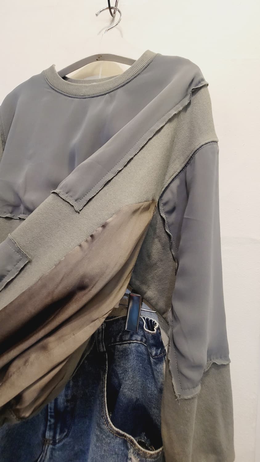 더일마 리본 맨투맨. 유니크데님스커트 상품이미지5