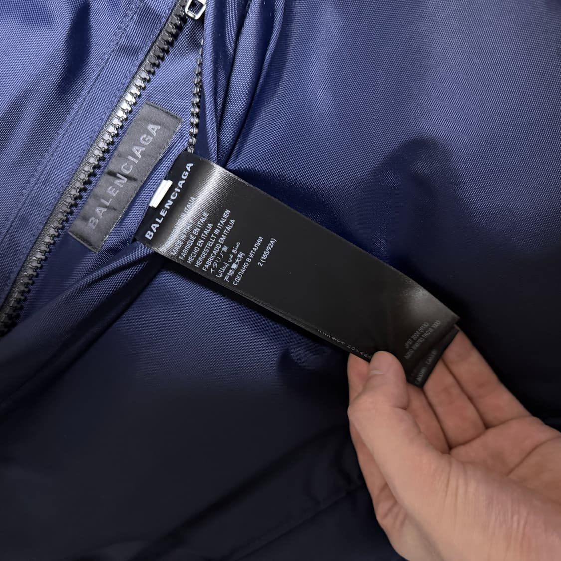 [2]발렌시아가 리버시블 루프 아이콘 패딩 상품이미지8