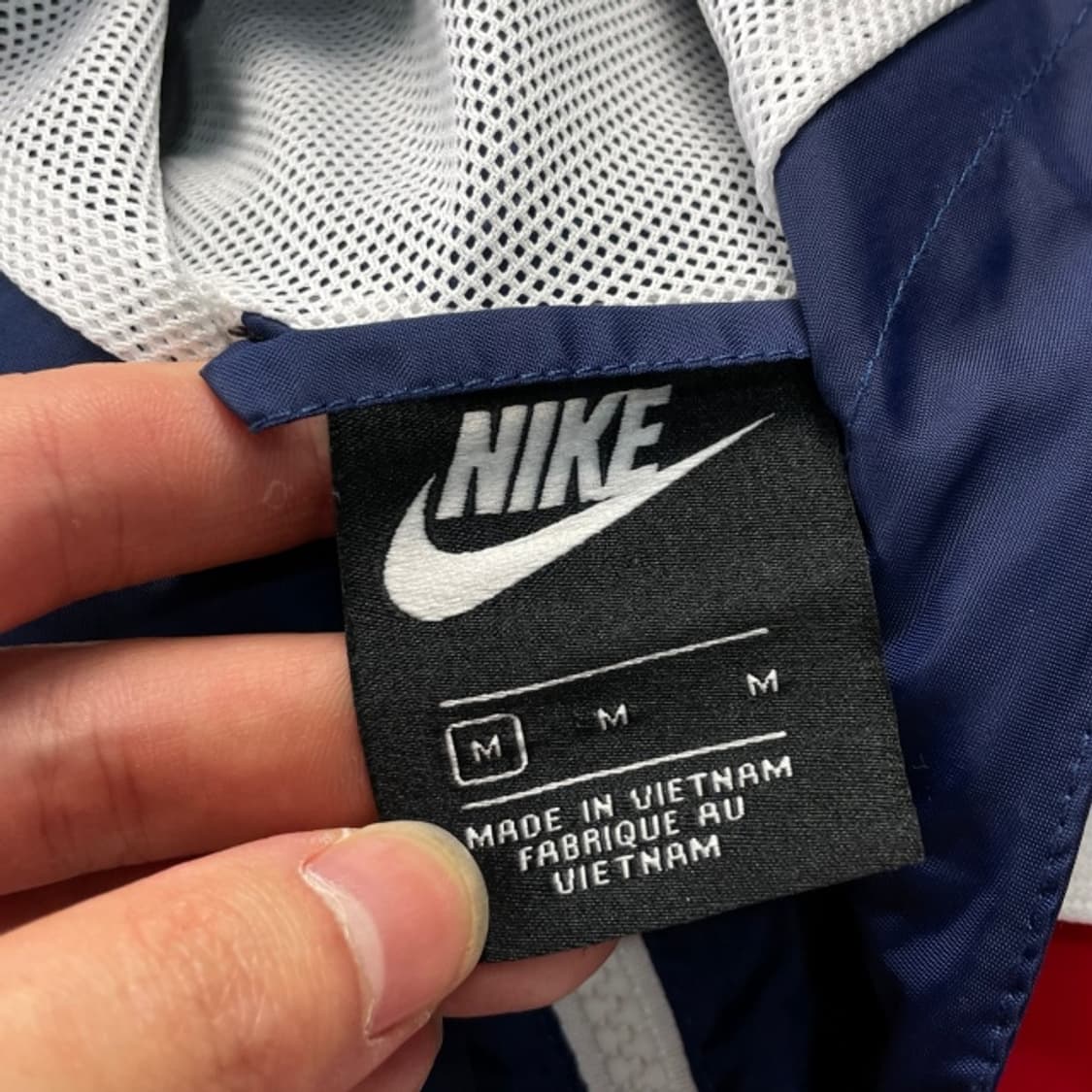 100 나이키 바람막이  상품이미지3