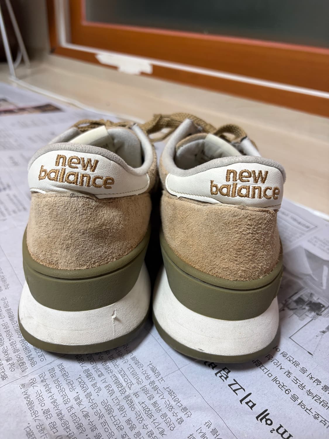 뉴발란스 m990 베이지 스웨이드 275 상품이미지3