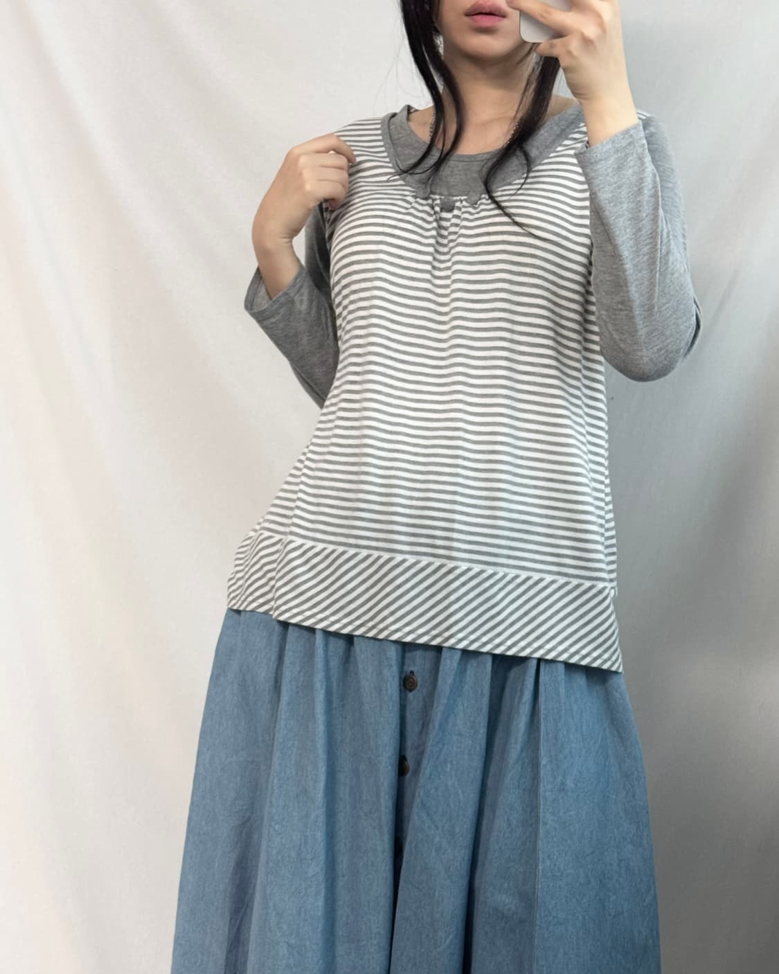 레이어드 버튼 넥 탑 상품이미지3