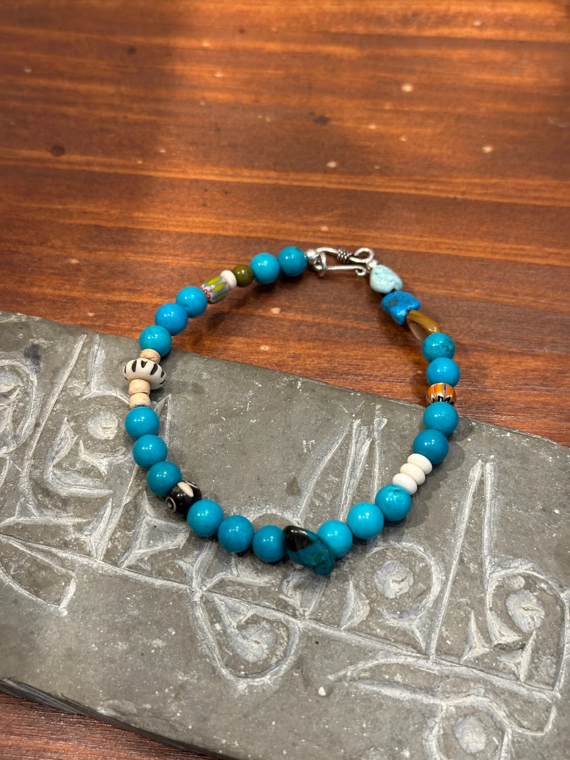 Musta Turquoise & Artisan Bead Bracelet 상품이미지1