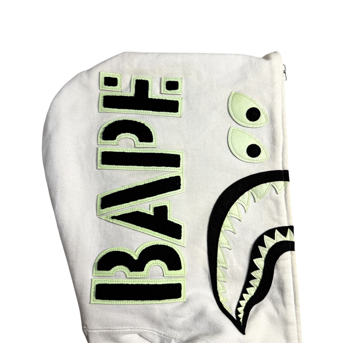 bape 베이프 X 바운티 헌터 매드 샤크 화이트 후드집업 상품이미지3