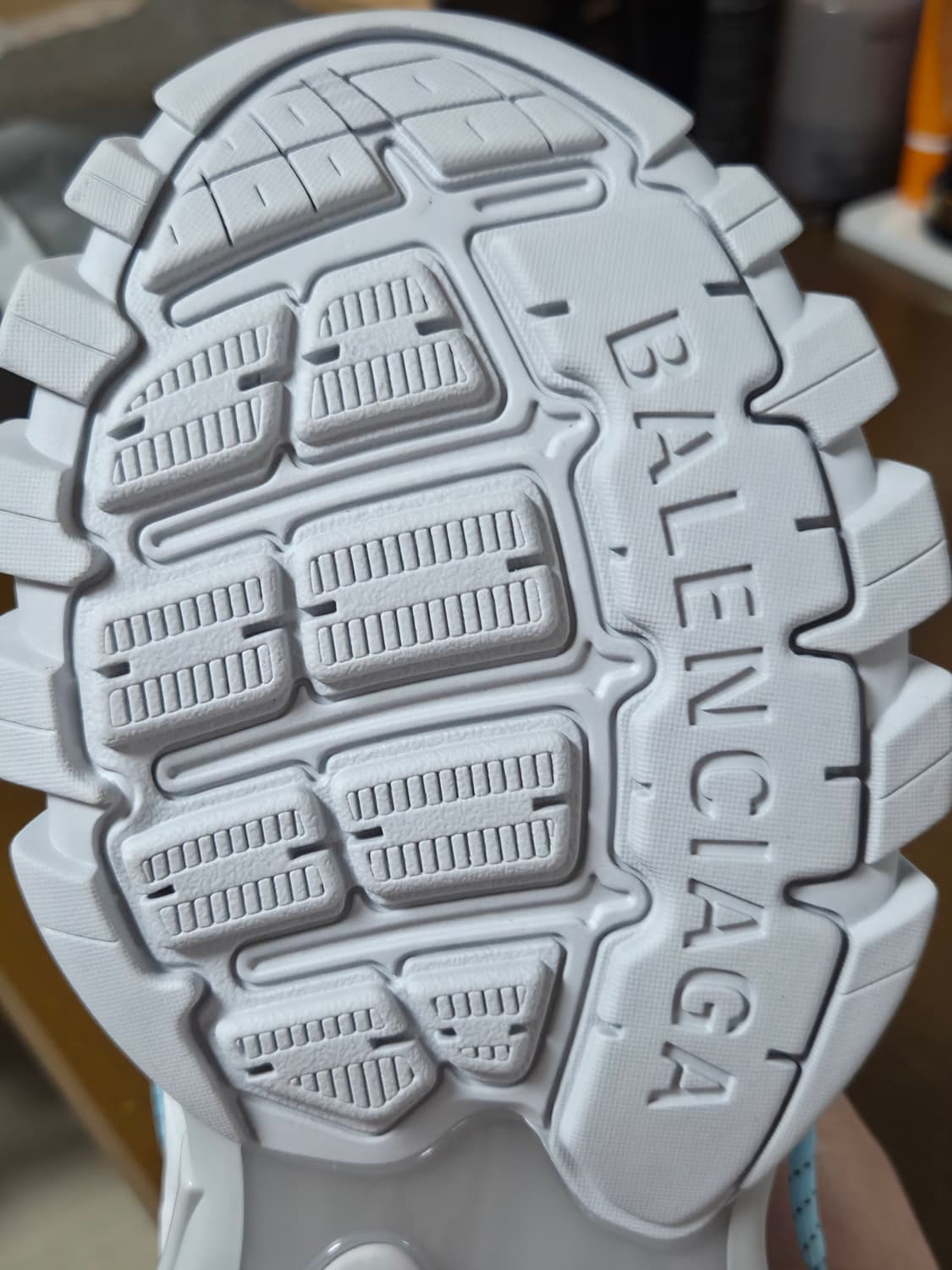 새상품)발렌시아가 트랙 트레일 레이스  상품이미지6