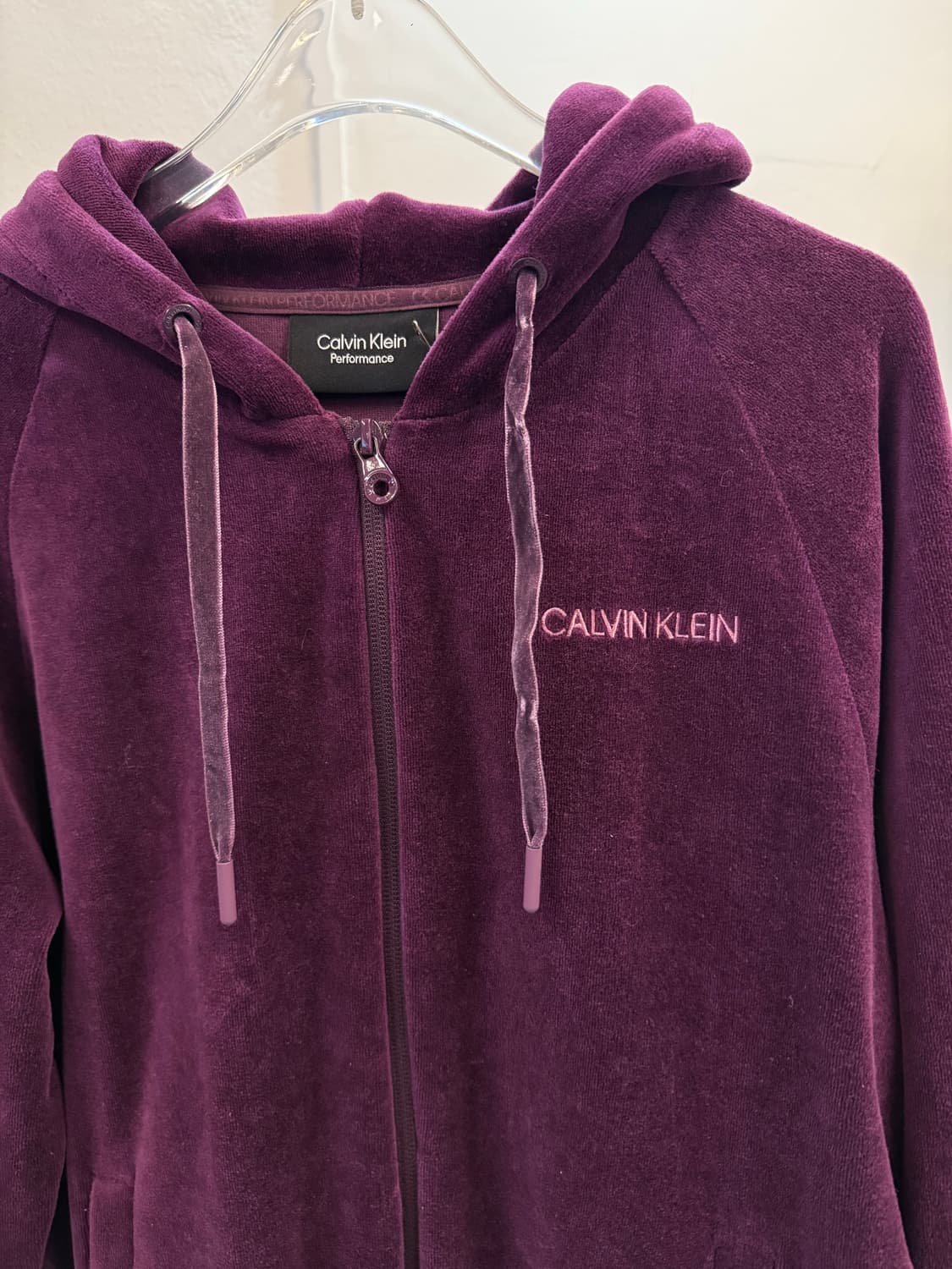 Calvin Klein Vintage Velvet Hooded ZipUp 상품이미지4