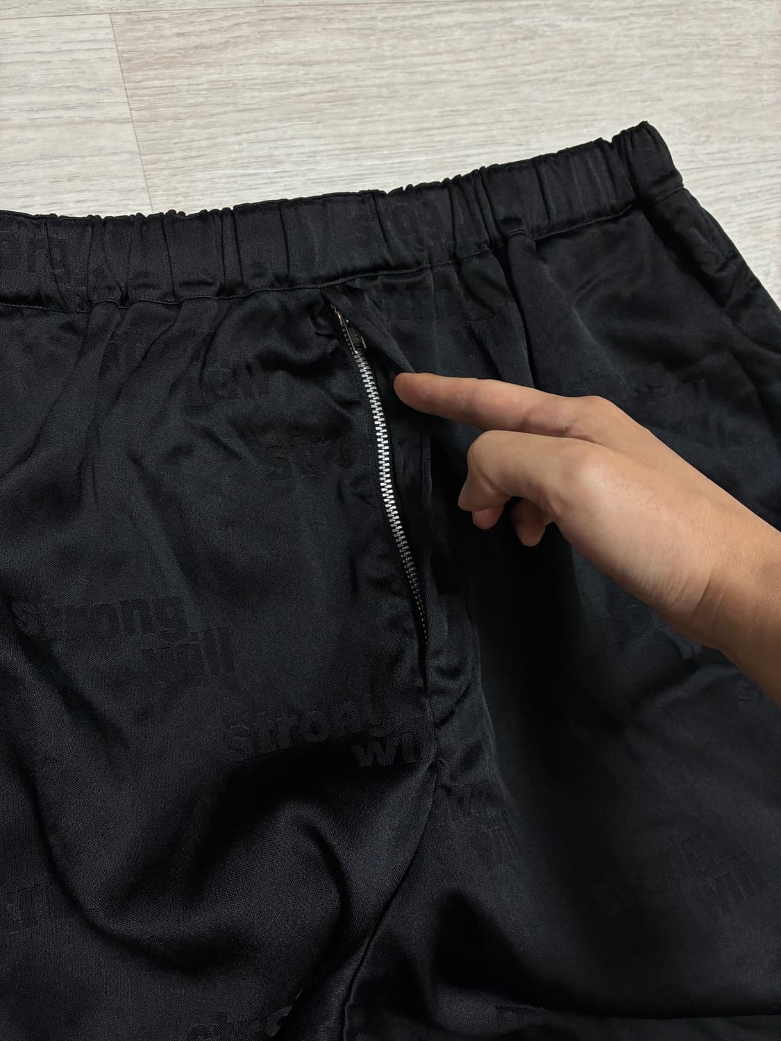 [M] 꼼데가르송 블랙 사루엘 쇼츠 상품이미지3