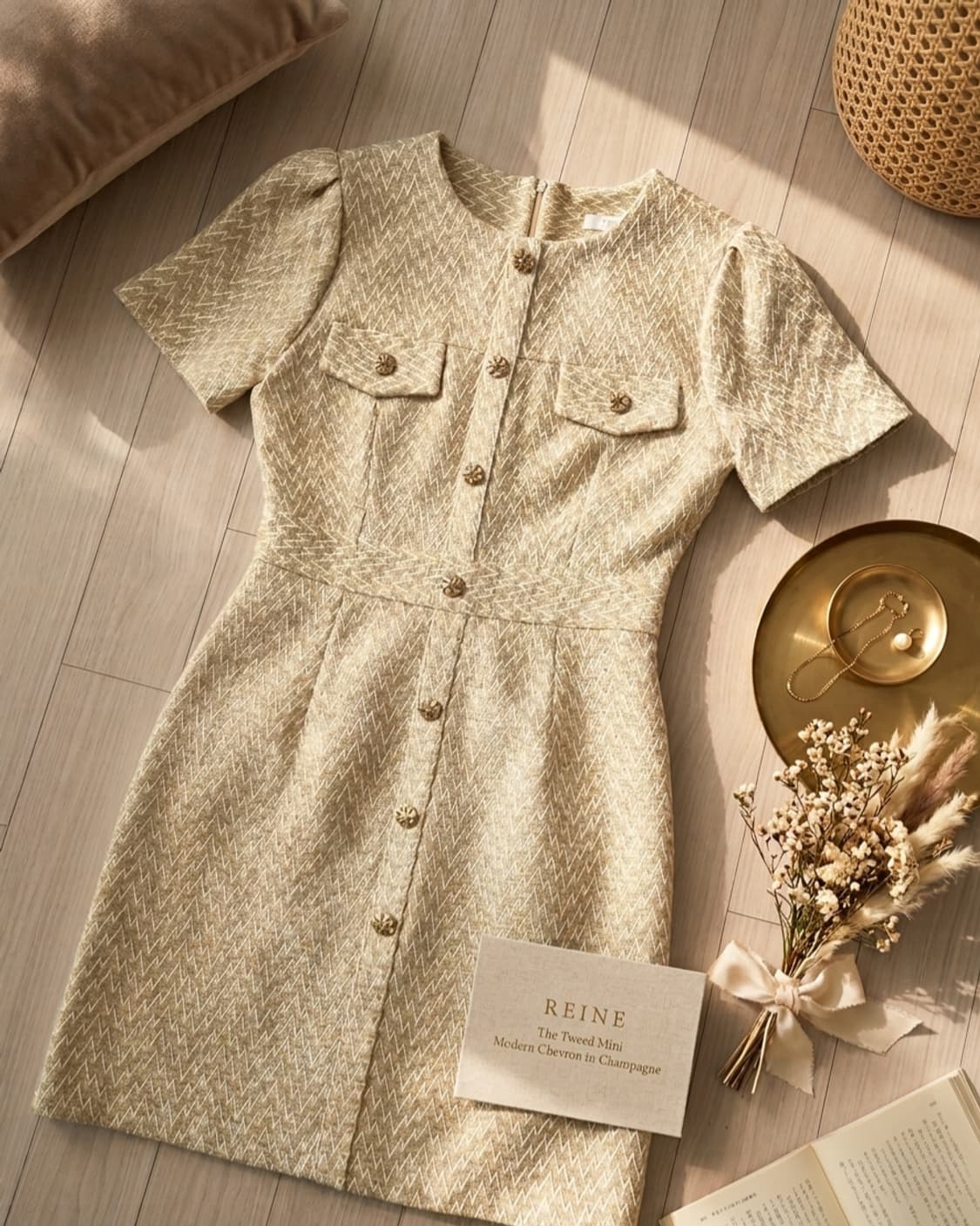 [REINE] 새상품 렌느 샴페인 골드 트위드 미니 원피스 (S사이즈) 상품이미지2