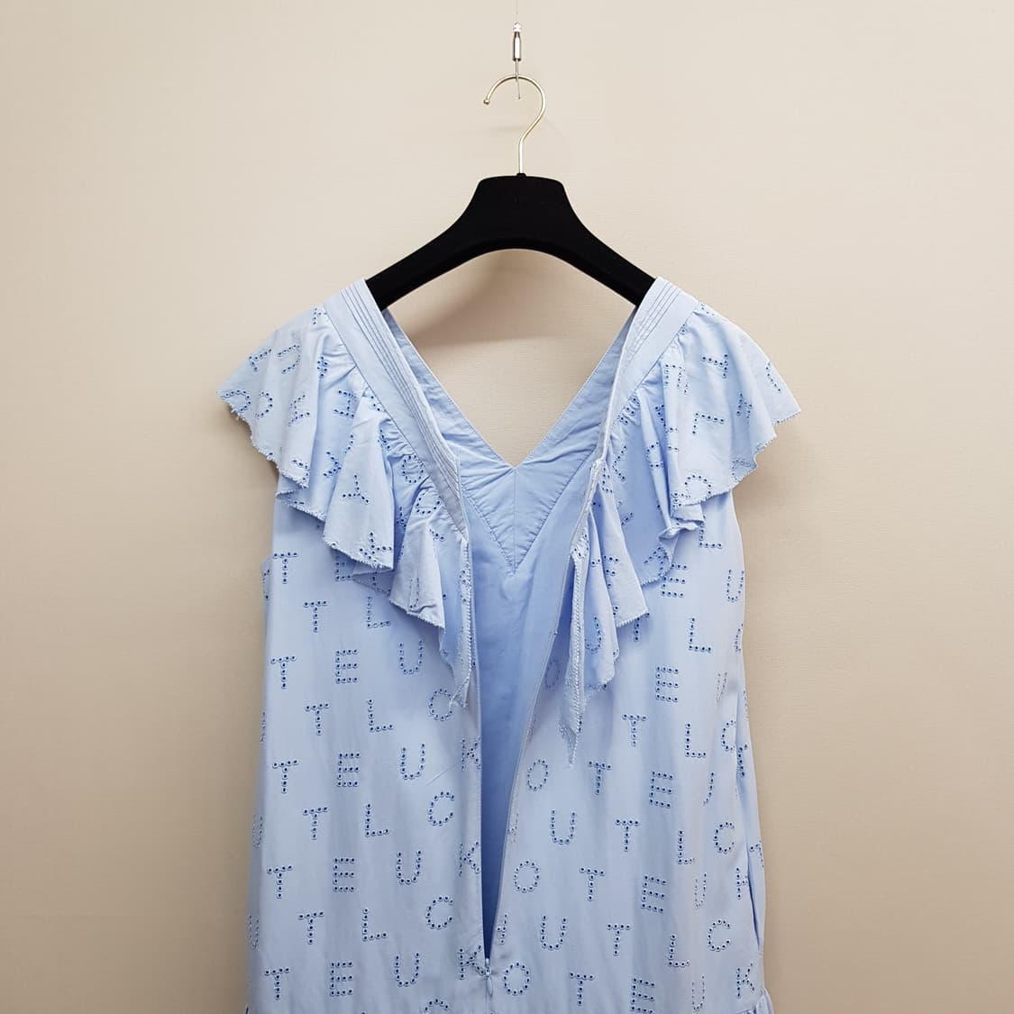 럭키슈에뜨 LUCKY CHOUETTE  프릴 민소매 원피스 36사이즈 상품이미지7