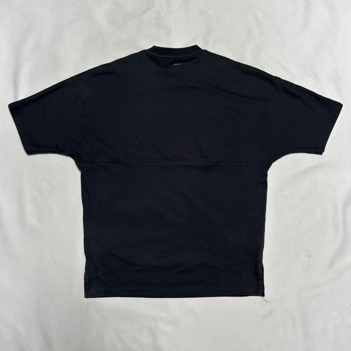 48(L) 솔리드옴므 블랙 무지 반팔티 상품이미지3