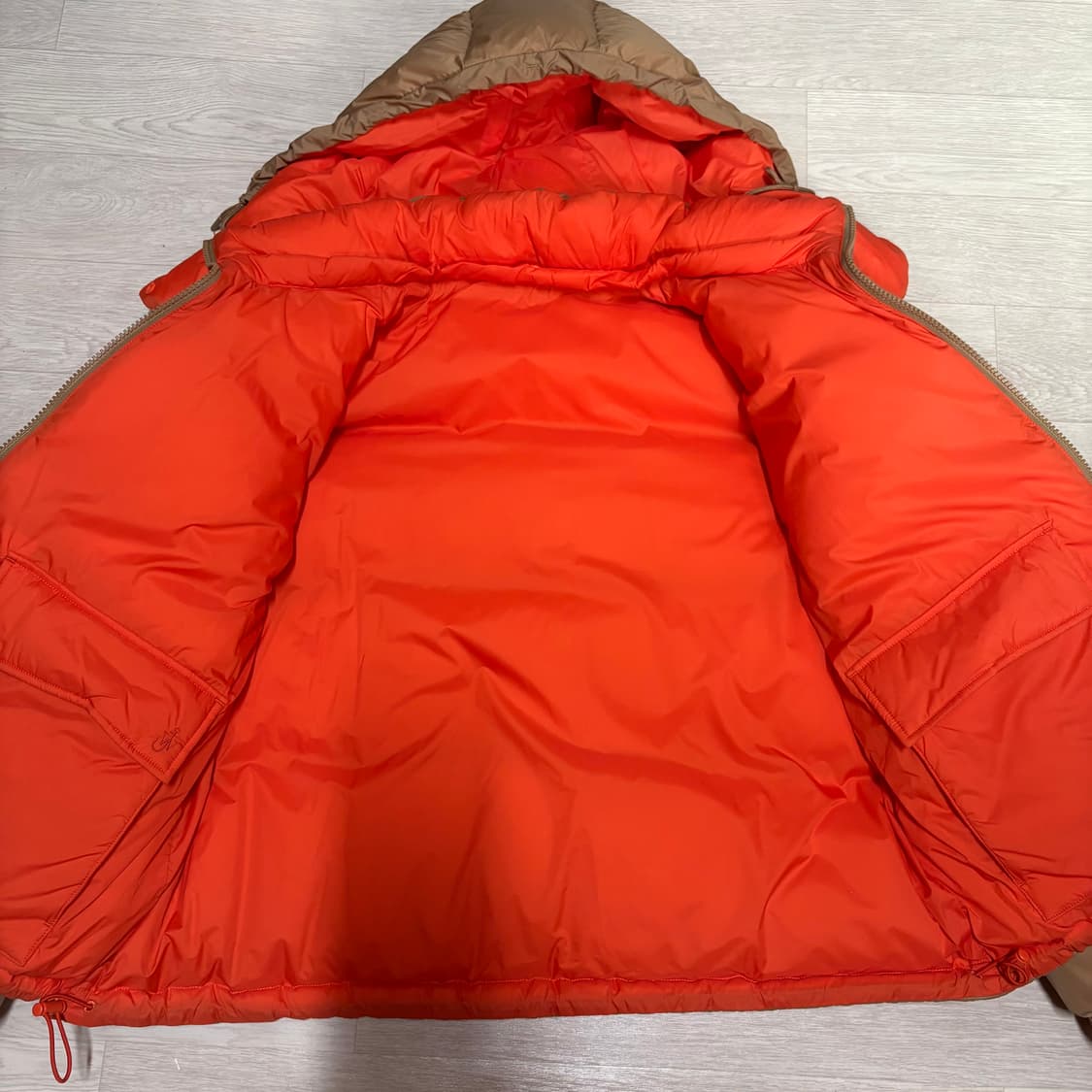 jw앤더슨 유니클로 리버시블 패딩L 상품이미지6