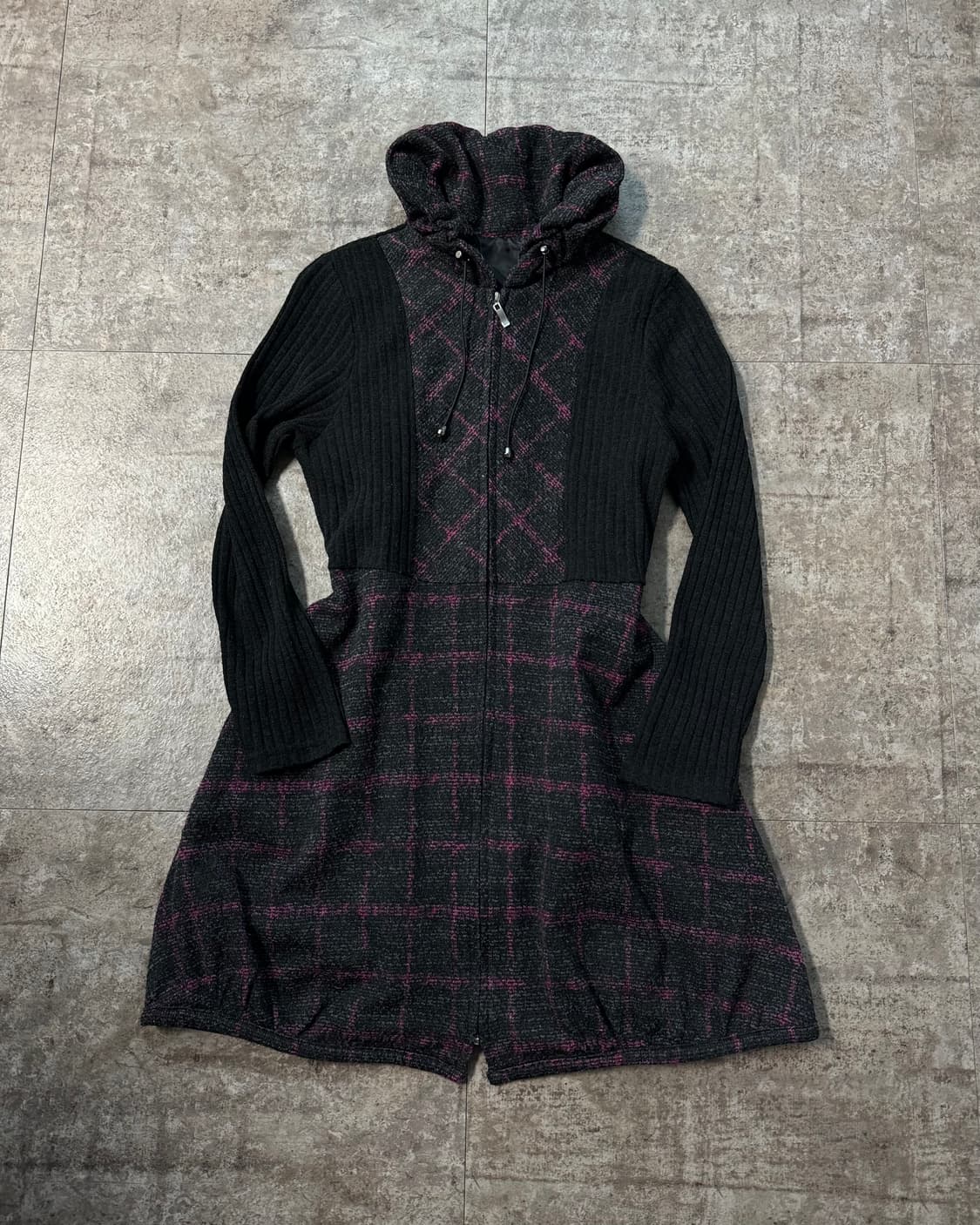 셔링 스트링 넥 니트 집업 원피스 상품이미지1