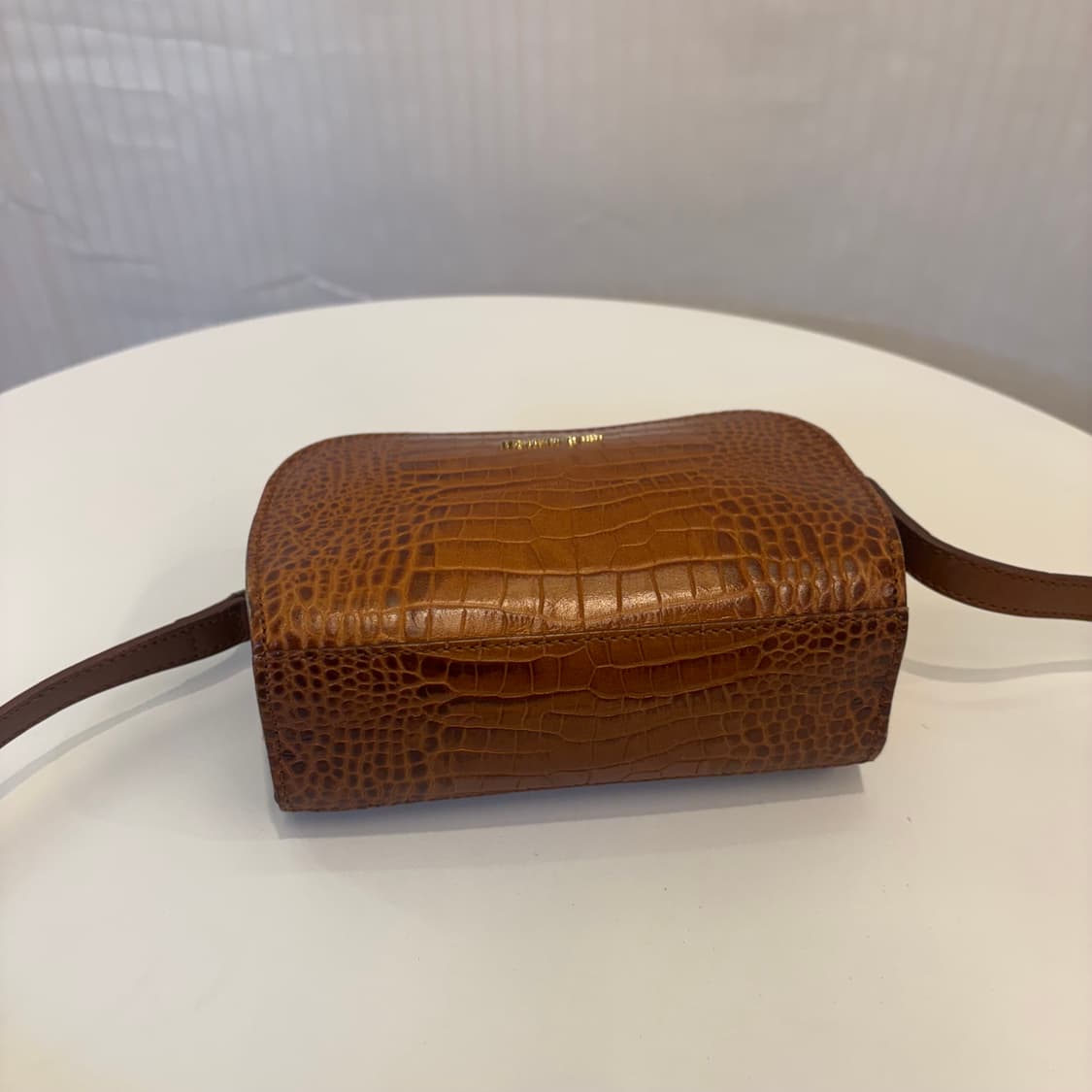 정품 마시모두띠 레더 크로스백     상품이미지9