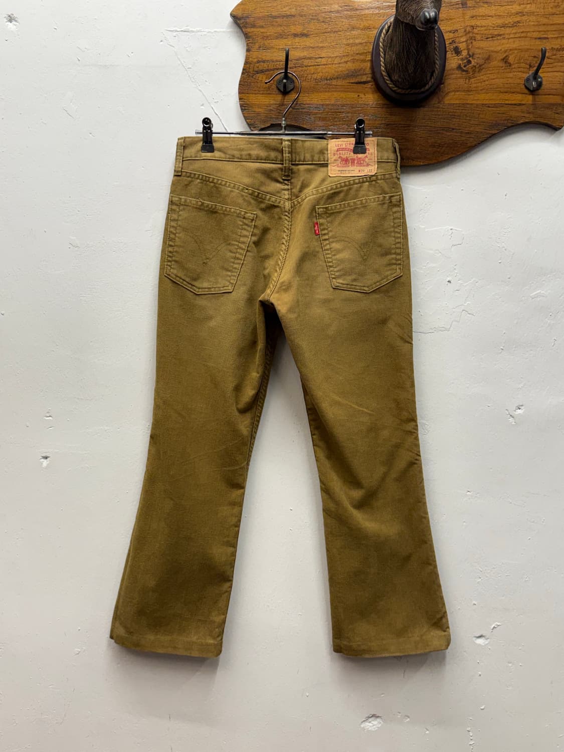 Levi’s 517 Corduroy Boots-Cut Pants 상품이미지1