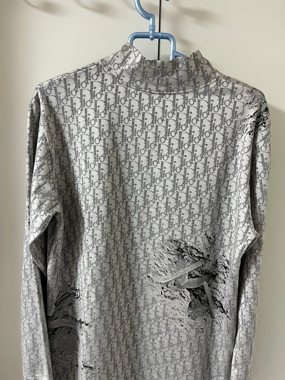 디올 오블리크 아샴 목폴라 티셔츠 상품이미지2