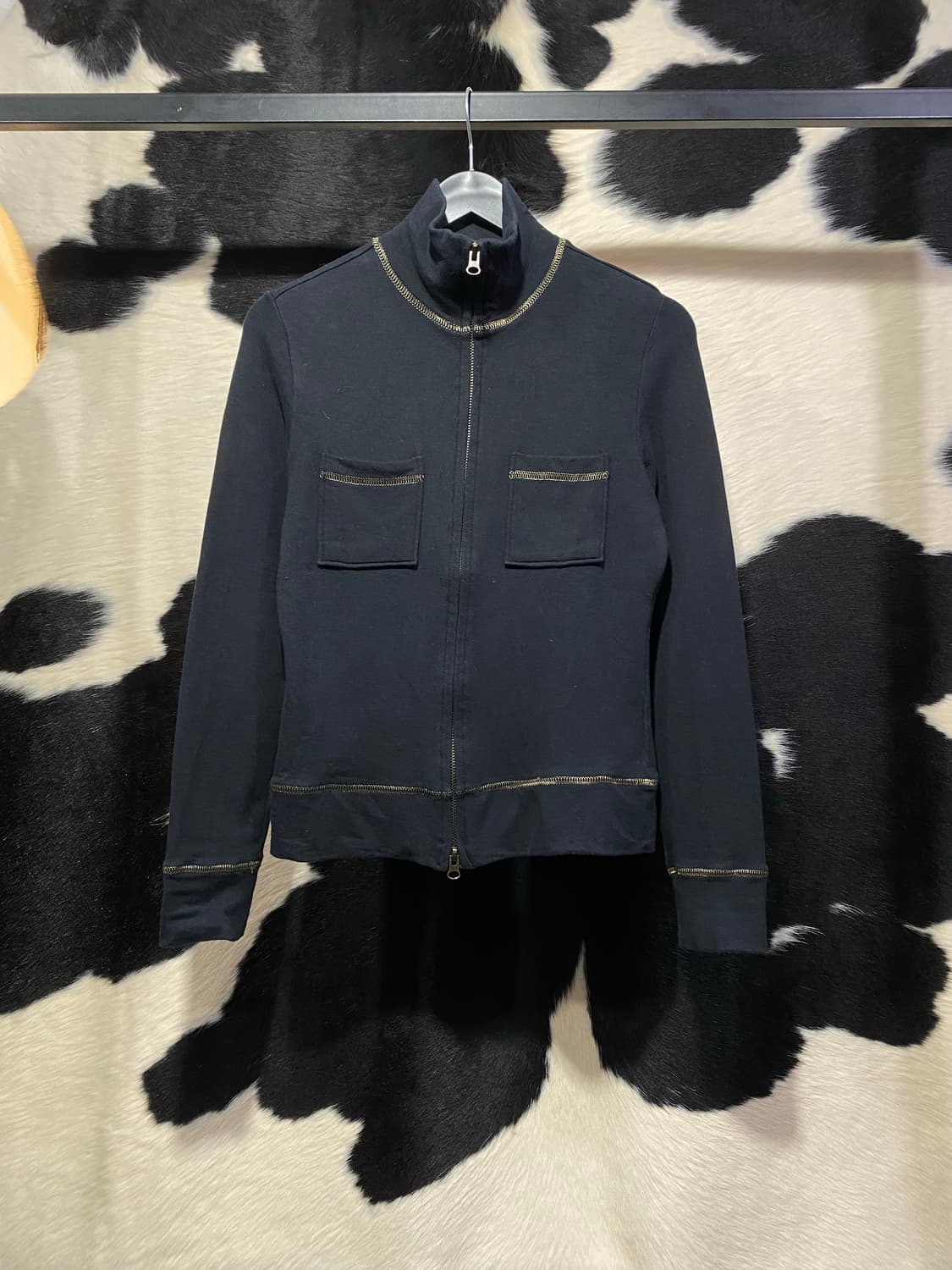 Link it all 금사 디테일 하이넥 포켓 집업 상품이미지2