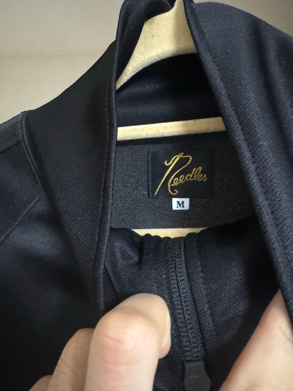 니들스 트랙자켓 블랙 그레이 상품이미지2