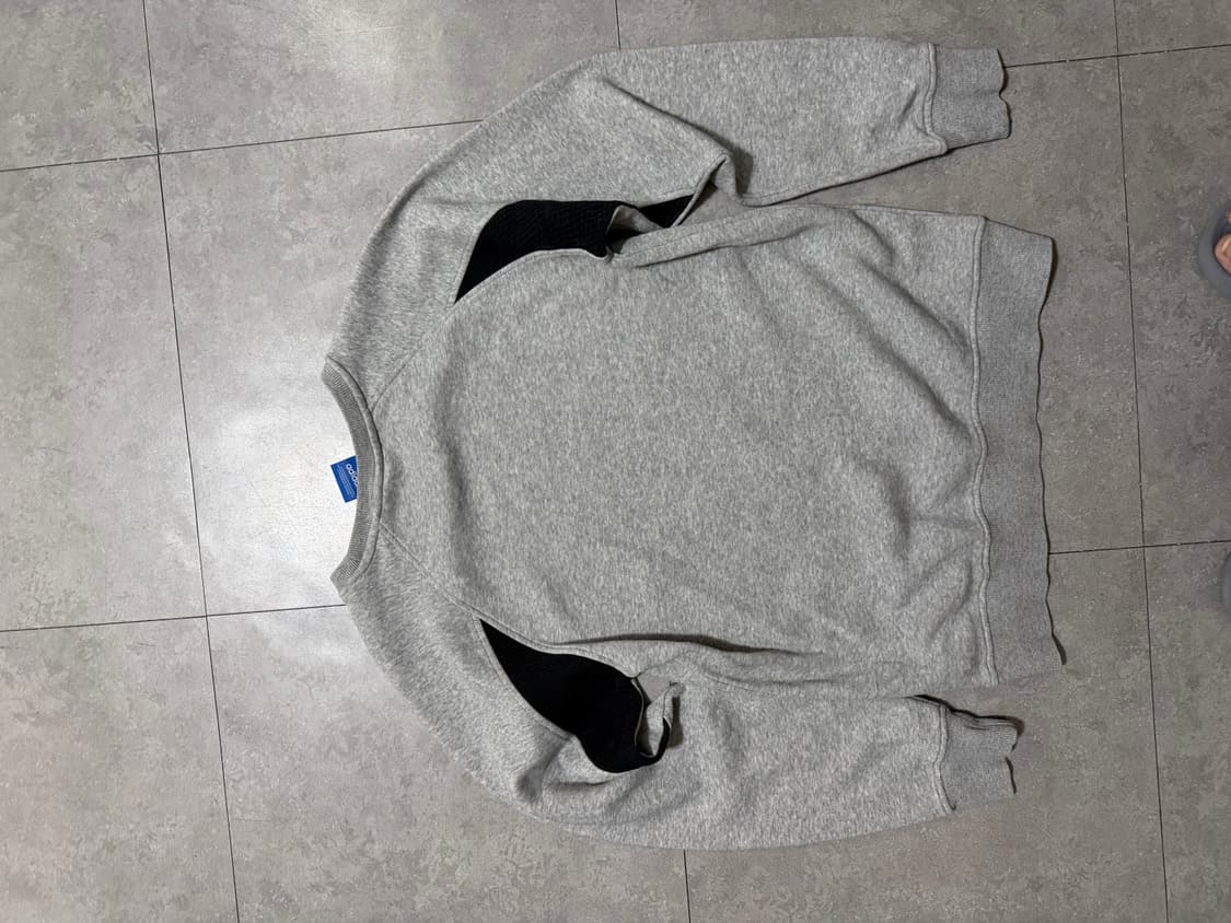 아디다스 트레포일  빈티지 스웻셔츠  95size   상품이미지6