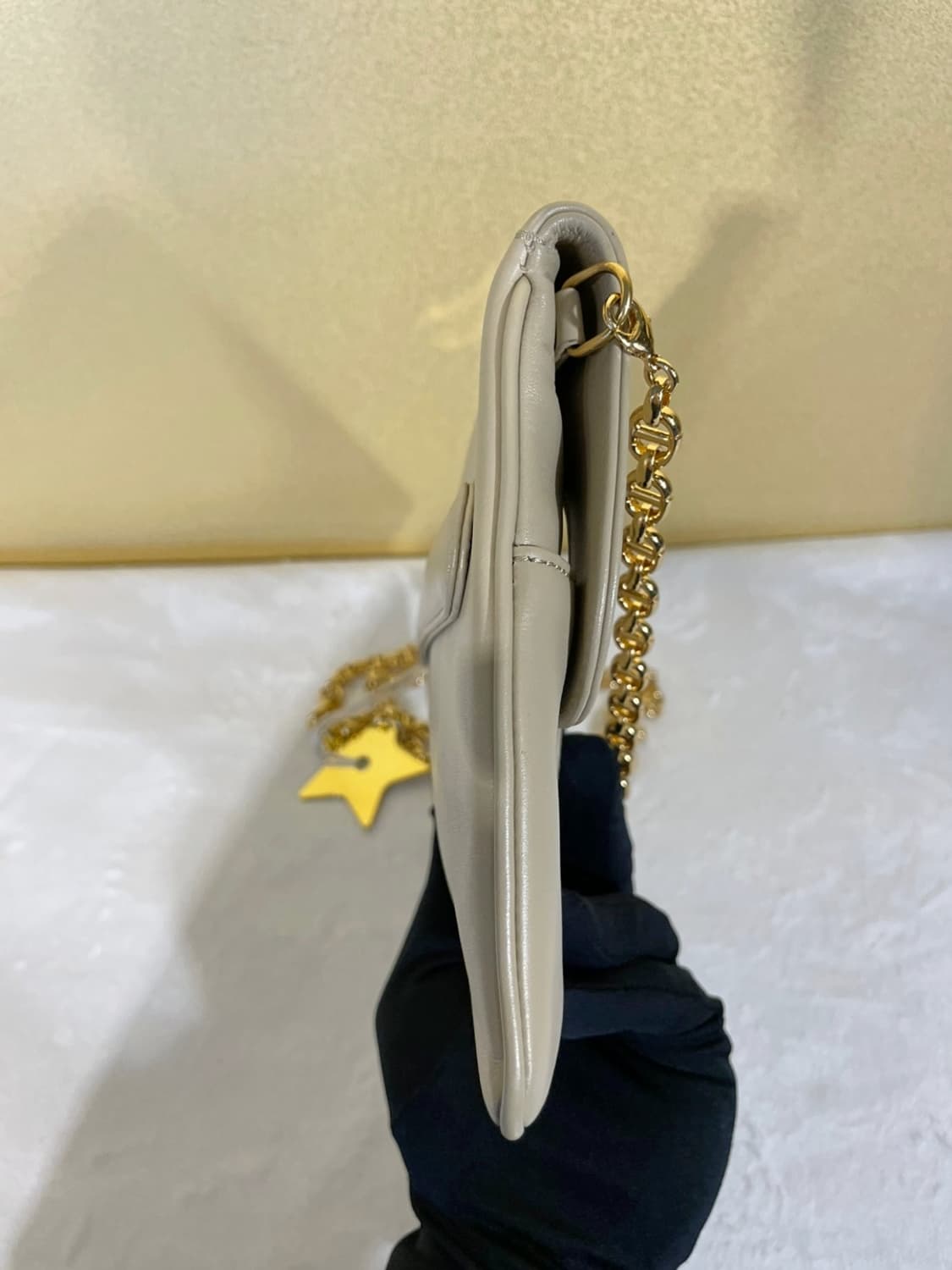 디올 더블 체인 크로스백 스몰 베이지 상품이미지4