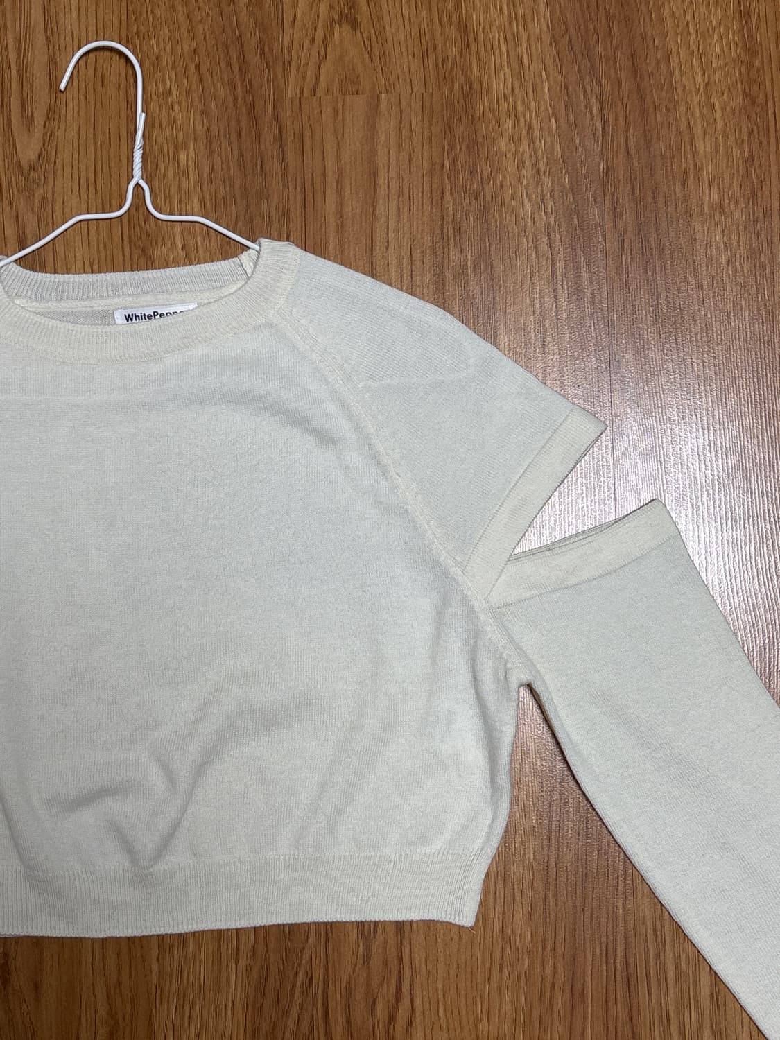 아이보리 크롭 니트 (새상품) 상품이미지4