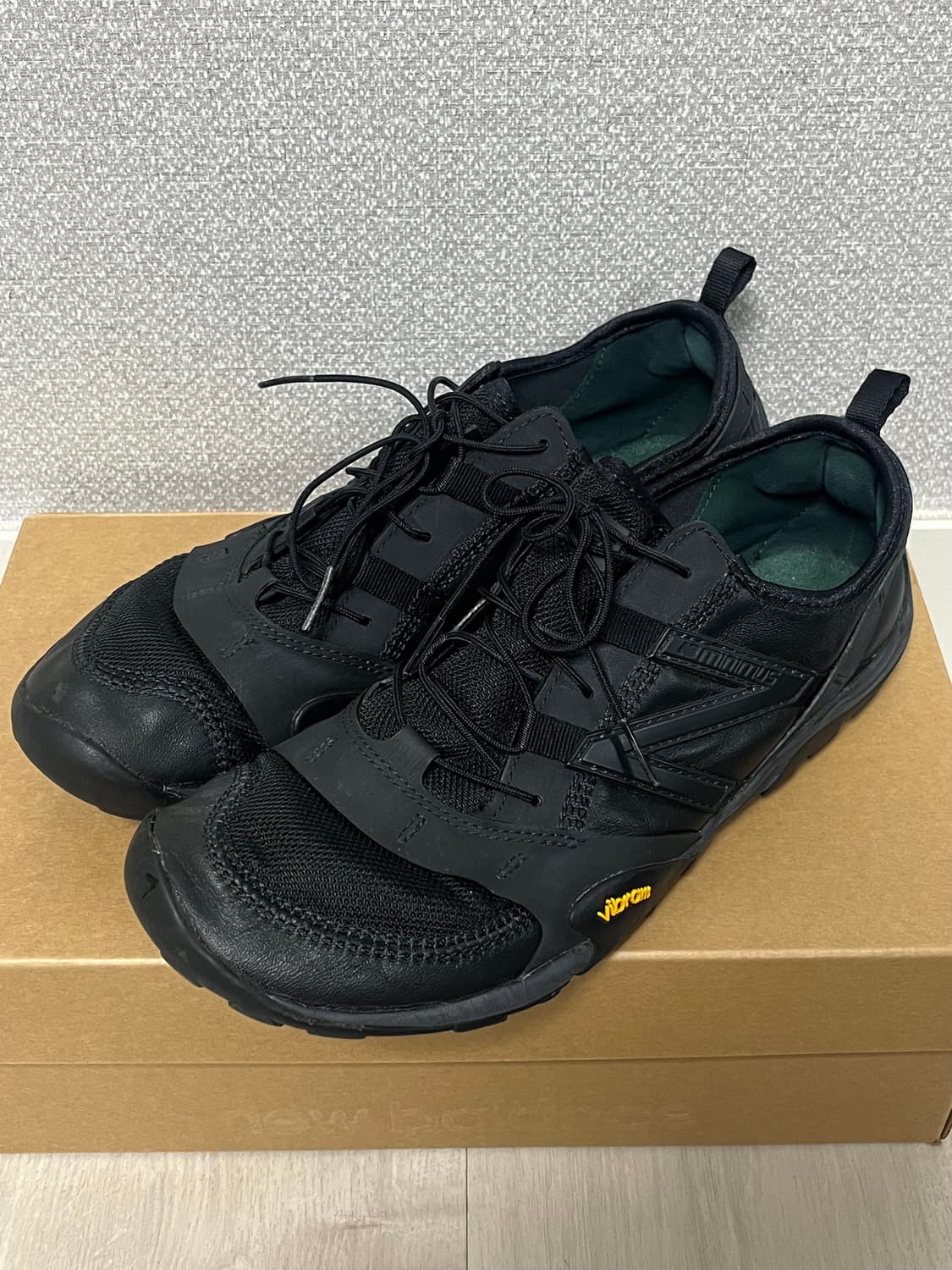 뉴발란스 이세이미야케 265 상품이미지1